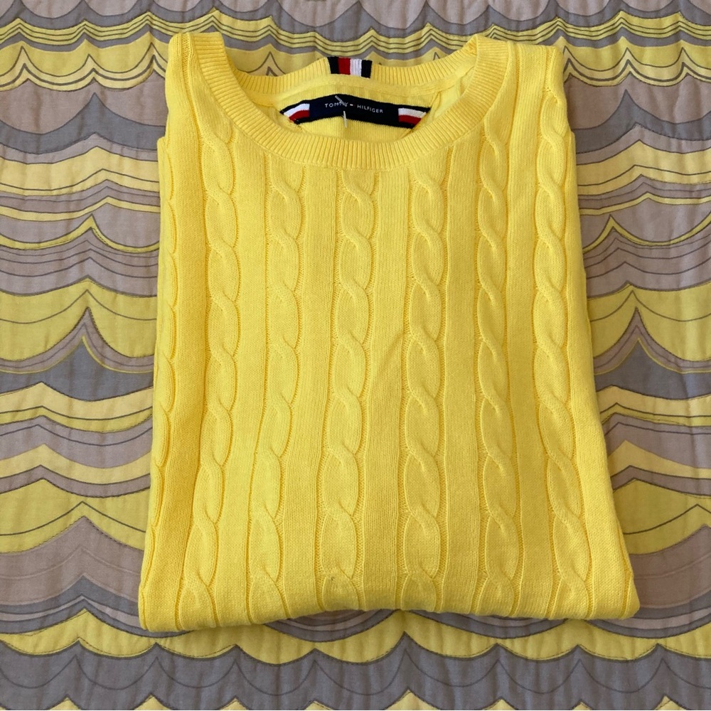 Tommy Hilfiger Round Neck Pullover Swatter - Picture 9 of 9